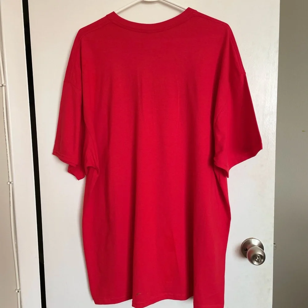 Kings of New York Red Graphic T-Shirt - Size 2XL - Picture 5 of 9